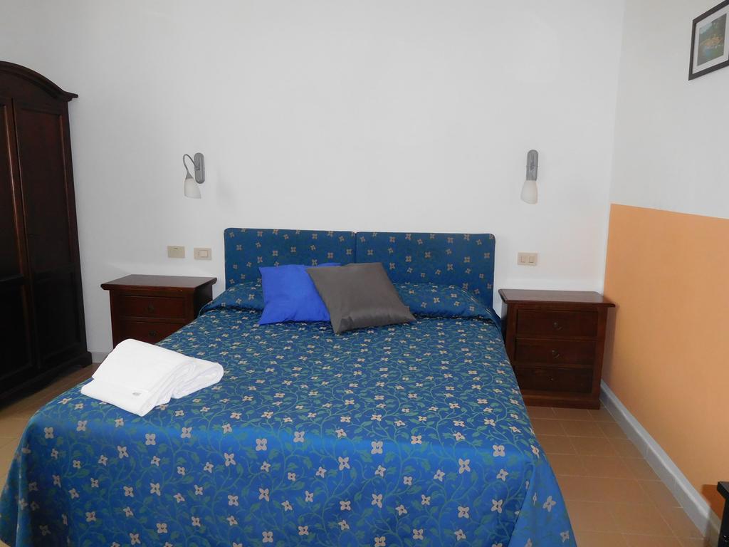 Baia Delle Favole Affittacamere Sestri Levante Exterior foto